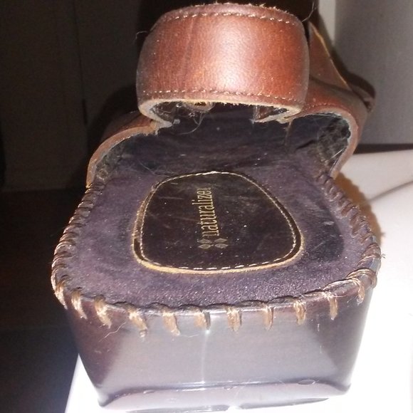 Shoes - Picture 5 of 5